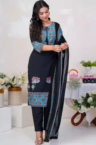 Women Floral Printed Regular Sequinned Pure Cotton Kurta with Trousers & With Dupatta