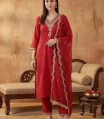 Women Ethnic Motifs Embroidered Regular Liva Kurta with Trousers & With Dupatta