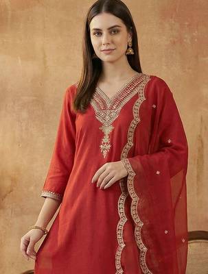 Women Ethnic Motifs Embroidered Regular Liva Kurta with Trousers & With Dupatta 2