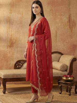 Women Ethnic Motifs Embroidered Regular Liva Kurta with Trousers & With Dupatta 3