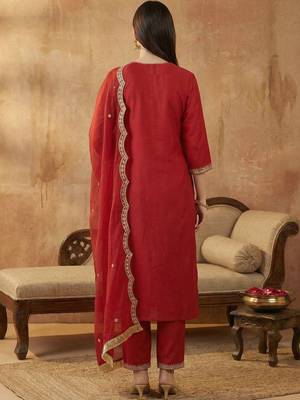 Women Ethnic Motifs Embroidered Regular Liva Kurta with Trousers & With Dupatta 4