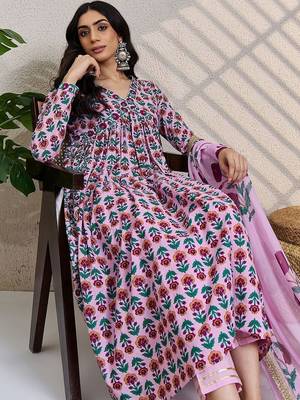 Women Floral Printed Empire Pure Cotton Kurta with Trousers & With Dupatta 2