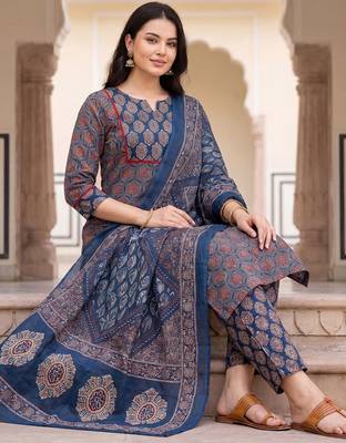 Women Ethnic Motifs Printed Regular Pure Cotton Kurta with Trousers & With Dupatta 2
