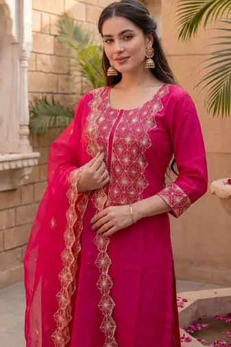 Women Ethnic Motifs Embroidered Regular Kurta with Trousers & With Dupatta