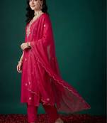 Women Ethnic Motifs Embroidered Regular Thread Work Kurta with Trousers & With Dupatta