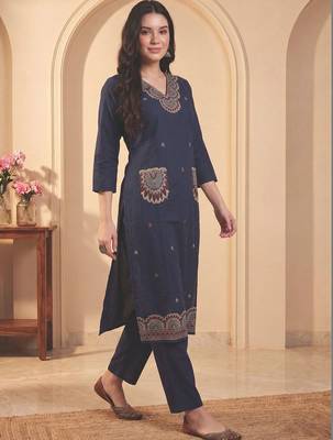 Women Ethnic Motifs Embroidered Regular Thread Work Pure Cotton Kurta with Trousers 1