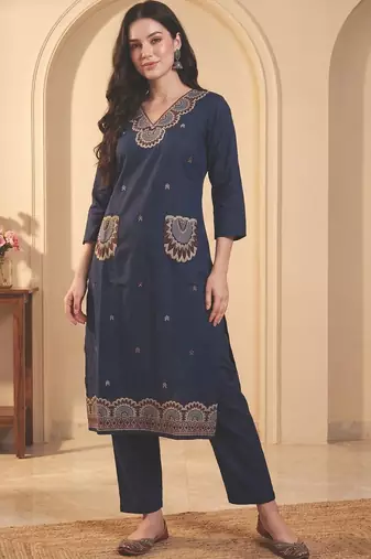 Women Ethnic Motifs Embroidered Regular Thread Work Pure Cotton Kurta with Trousers