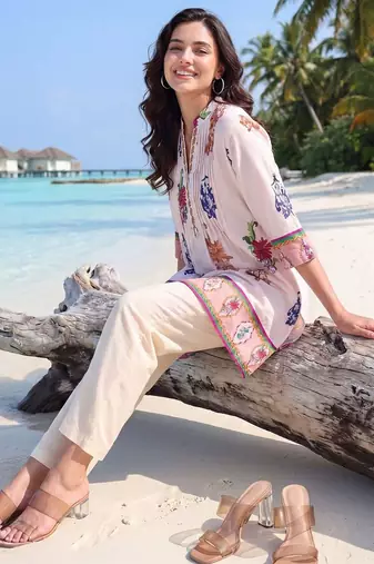 Women Floral Printed Regular Pure Cotton Kurti with Trousers