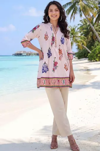 Women Floral Printed Regular Pure Cotton Kurti with Trousers