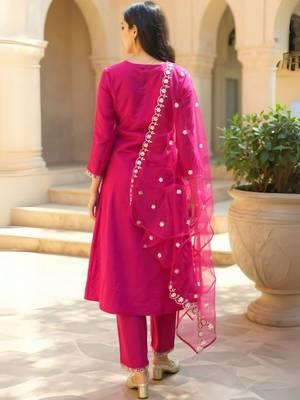 Women Ethnic Motifs Embroidered Regular Thread Work Kurta with Trousers & With Dupatta 5