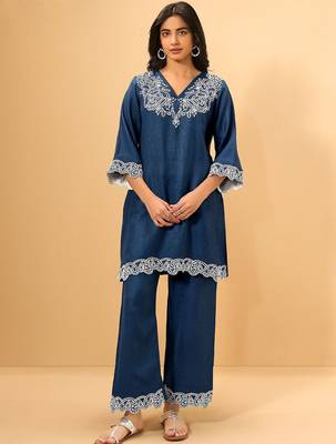 Women Ethnic Motifs Embroidered Regular Thread Work Linen Kurta with Palazzos 1