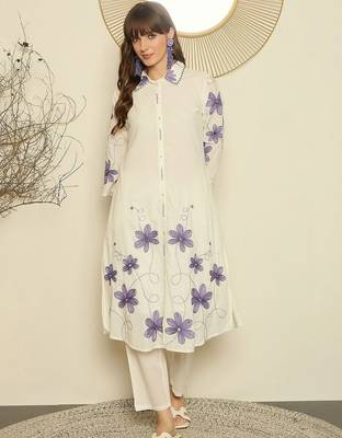 Women Floral Embroidered Regular Thread Work Pure Cotton Kurta with Trousers 6