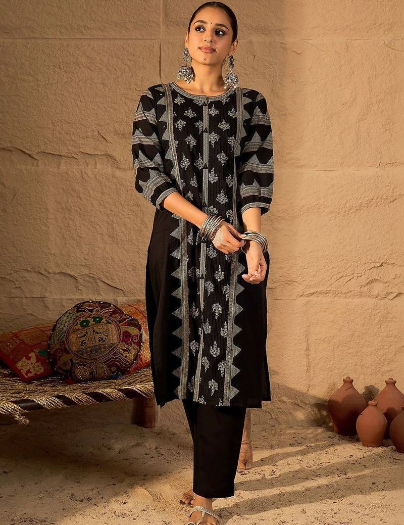 Women Ethnic Motifs Printed Regular Mirror Work Pure Cotton Kurta with Trousers
