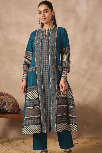 Women Printed Regular Mirror Work Pure Cotton Kurta with Trousers