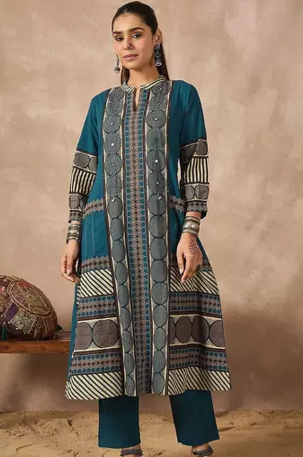 Women Printed Regular Mirror Work Pure Cotton Kurta with Trousers