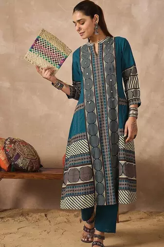 Women Printed Regular Mirror Work Pure Cotton Kurta with Trousers
