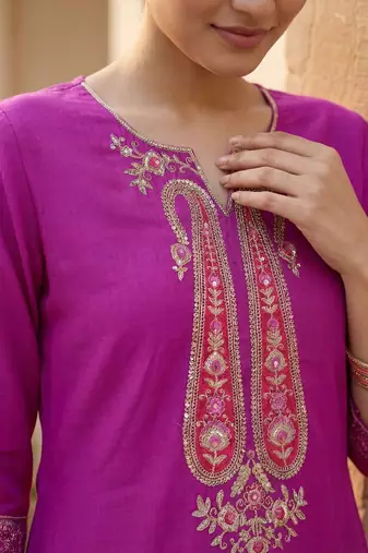 Women Ethnic Motifs Embroidered Regular Thread Work Kurta with Trousers & With Dupatta