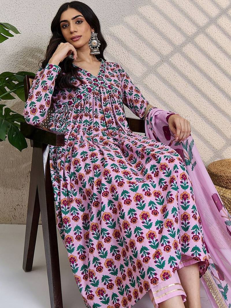 Women Floral Printed Empire Gotta Patti Pure Cotton Kurta with Trousers & With Dupatta