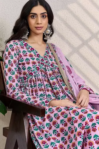 Women Floral Printed Empire Gotta Patti Pure Cotton Kurta with Trousers & With Dupatta