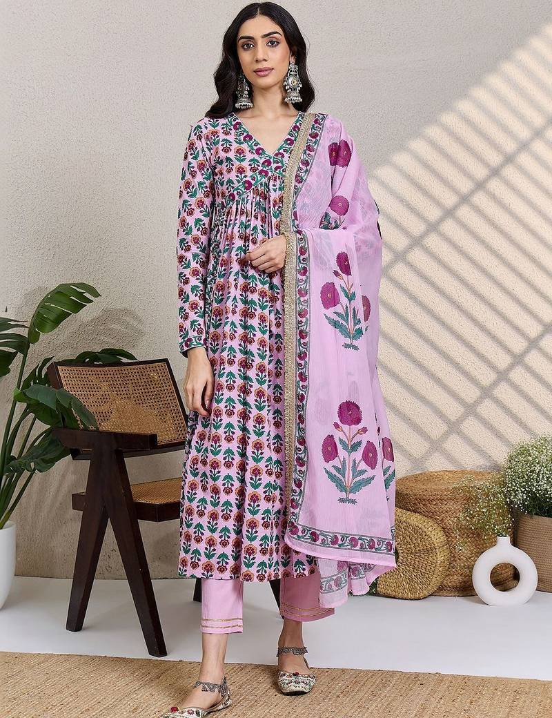 Women Floral Printed Empire Gotta Patti Pure Cotton Kurta with Trousers & With Dupatta