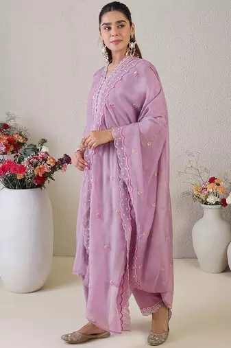Floral Embroidered V Neck Organza Kurta With Trousers & Dupatta