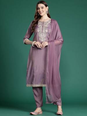 Ethnic Motifs Embroidered Kurta with Trousers & With Dupatta 5