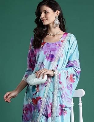 Floral Embroidered Empire Thread Work Kurta With Trousers & Dupatta 7