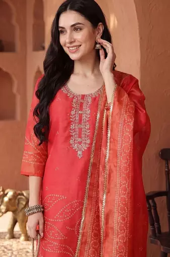 Women Ethnic Motifs Embroidered Regular Thread Work Kurta with Trousers & With Dupatta