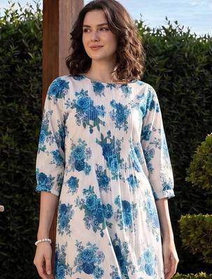 Women Floral Printed Pleated Pure Cotton Kurta with Trousers 1