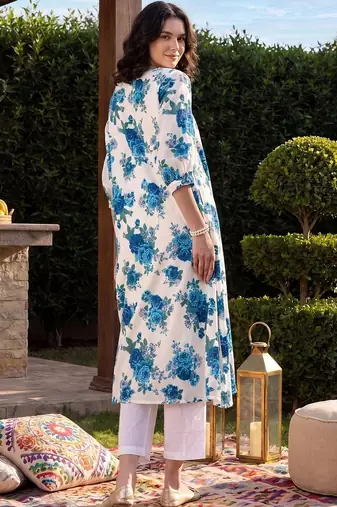 Women Floral Printed Pleated Pure Cotton Kurta with Trousers