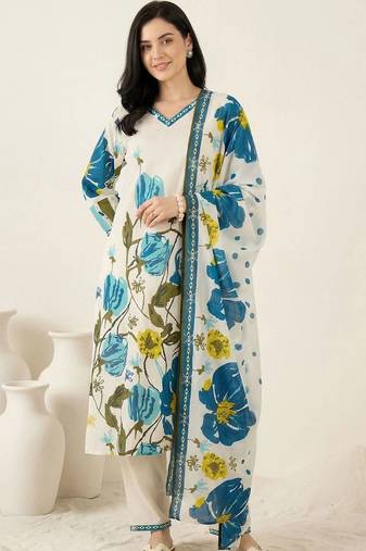 Women Floral Printed Regular Pure Cotton Kurta with Trousers & With Dupatta
