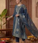 Women Ethnic Motifs Embroidered Regular Kurta with Trousers & With Dupatta