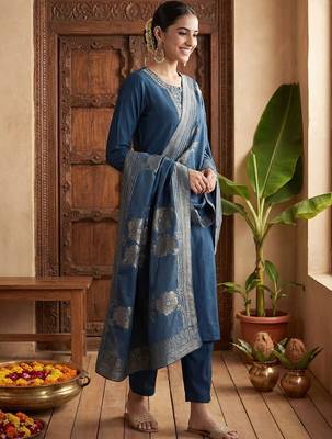 Women Ethnic Motifs Embroidered Regular Kurta with Trousers & With Dupatta 3
