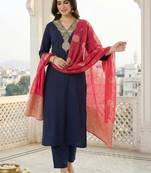Women Ethnic Motifs Embroidered Regular Kurta with Trousers & With Dupatta