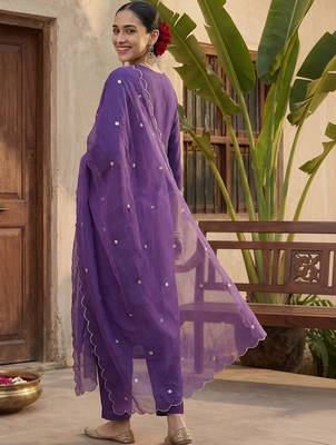 Women Ethnic Motifs Embroidered Regular Kurta with Trousers & With Dupatta 3