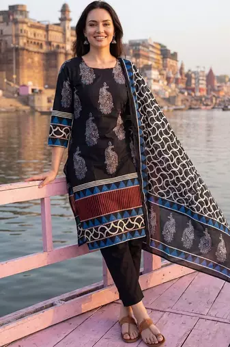 Women Ethnic Motifs Printed Regular Pure Cotton Kurta with Trousers & With Dupatta
