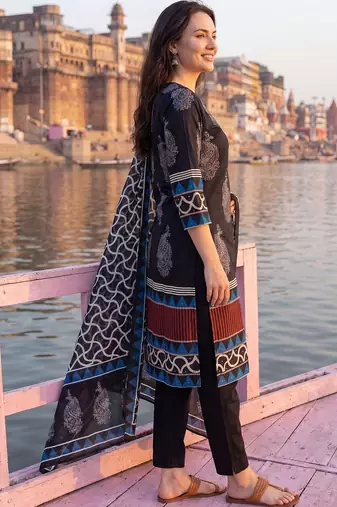 Women Ethnic Motifs Printed Regular Pure Cotton Kurta with Trousers & With Dupatta