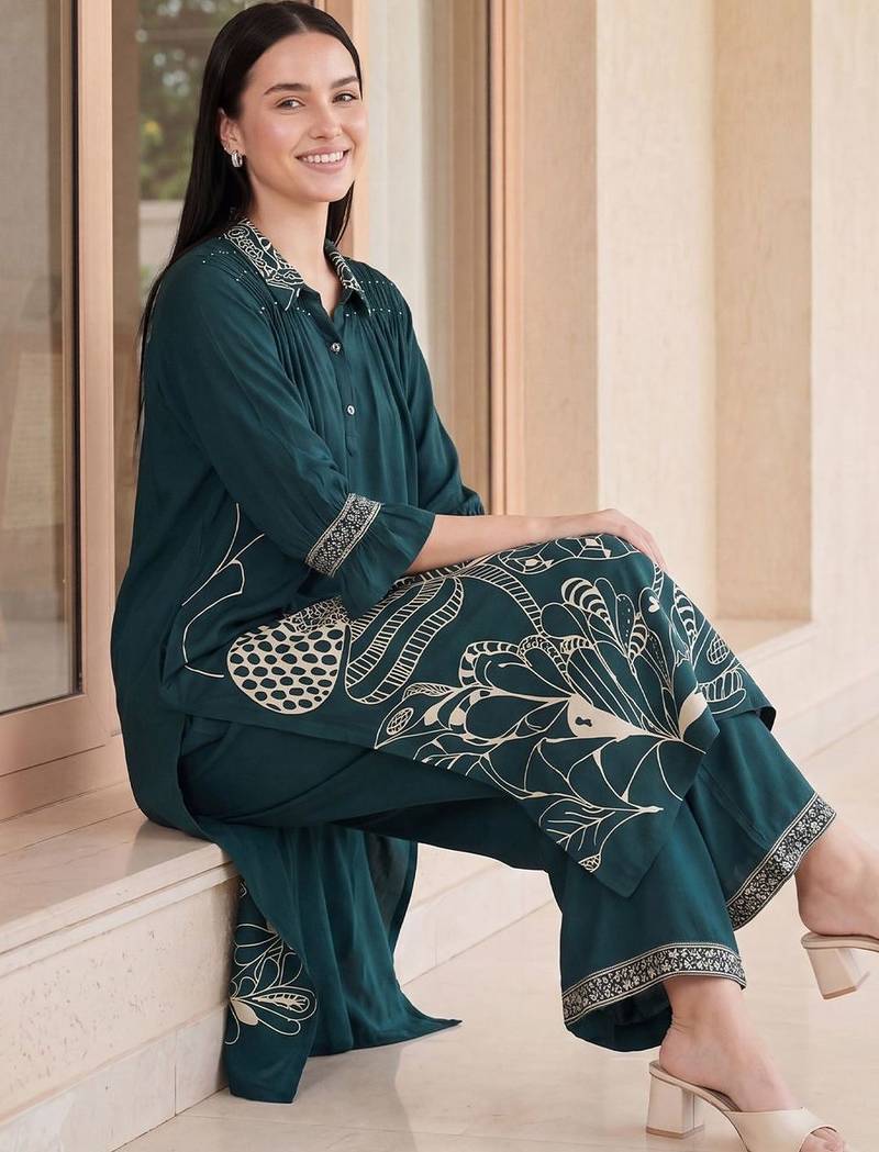 Women Ethnic Motifs Printed Regular Kurta with Palazzos