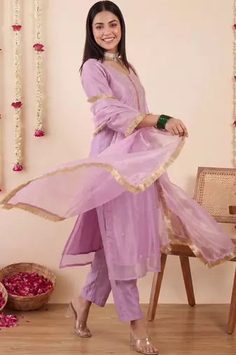 Women Ethnic Motifs Embroidered Regular Thread Work Kurta with Trousers & With Dupatta