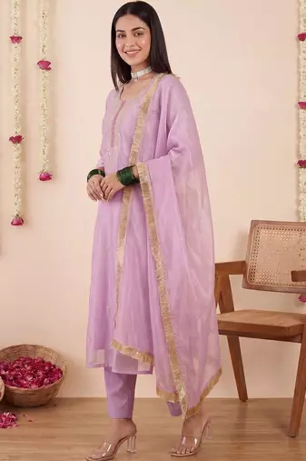 Women Ethnic Motifs Embroidered Regular Thread Work Kurta with Trousers & With Dupatta