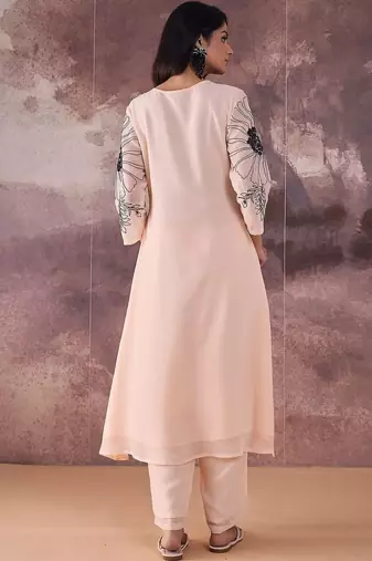 Women Floral Embroidered Regular Sequinned Kurta with Trousers