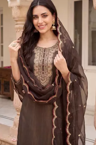 Women Ethnic Motifs Embroidered Regular Thread Work Liva Kurta with Trousers & With Dupatta