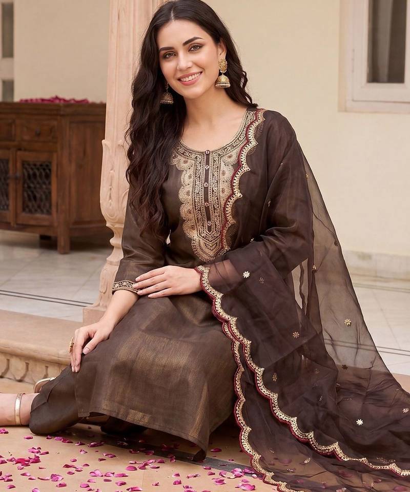 Women Ethnic Motifs Embroidered Regular Thread Work Liva Kurta with Trousers & With Dupatta