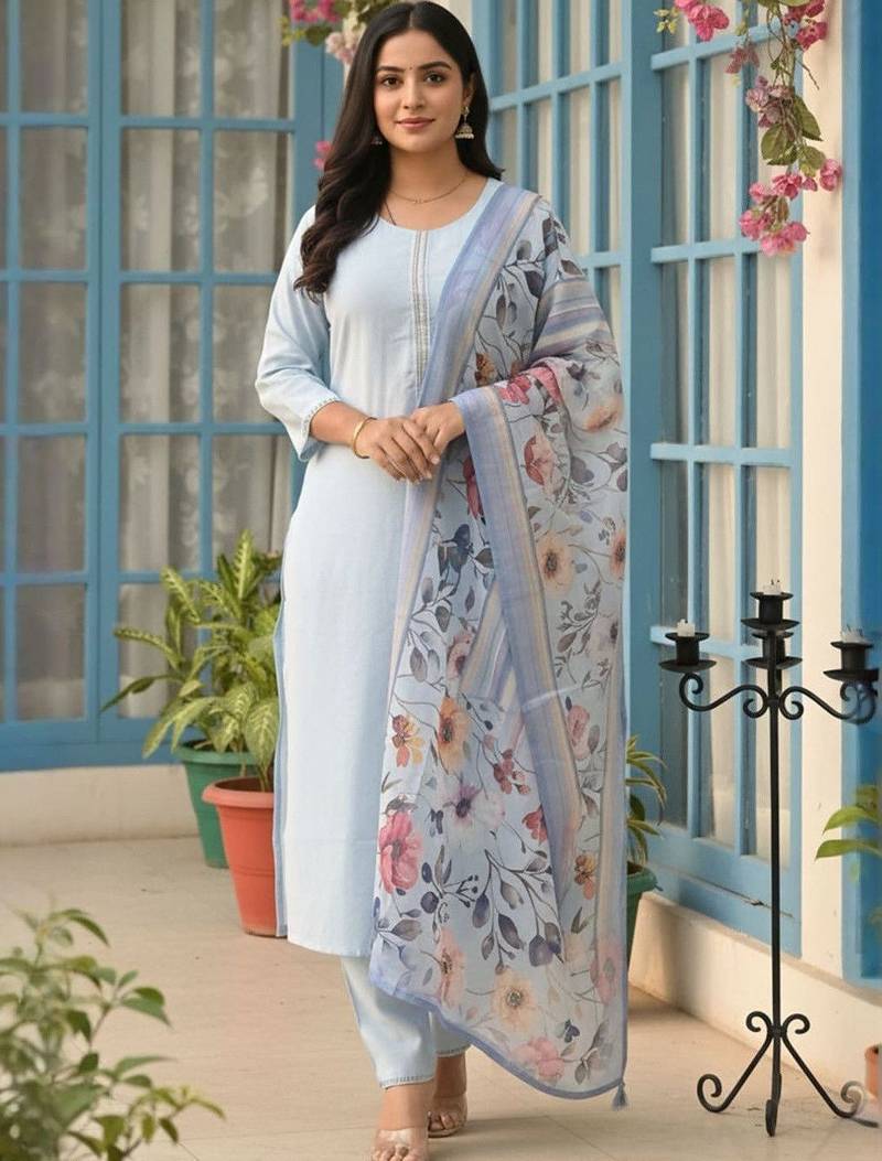 Women Floral Regular Thread Work Kurta with Trousers & With Dupatta