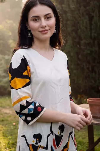 Women Ethnic Motifs Printed Regular Pure Cotton Kurta with Trousers