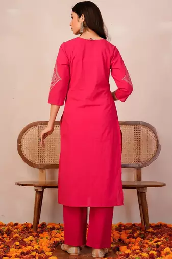 Women Ethnic Motifs Embroidered Regular Thread Work Pure Cotton Kurta with Trousers & With Dupatta