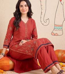 Women Ethnic Motifs Embroidered Regular Thread Work Kurta with Palazzos