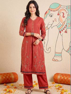 Women Ethnic Motifs Embroidered Regular Thread Work Kurta with Palazzos 6