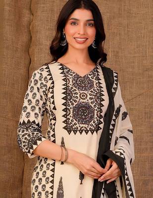 Women Ethnic Motifs Printed Regular Pure Cotton Kurta with Trousers & With Dupatta 3