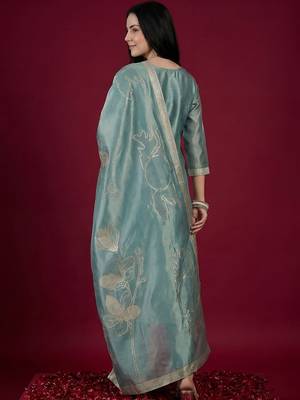 Women Ethnic Motifs Embroidered Regular Kurta with Trousers & With Dupatta 6